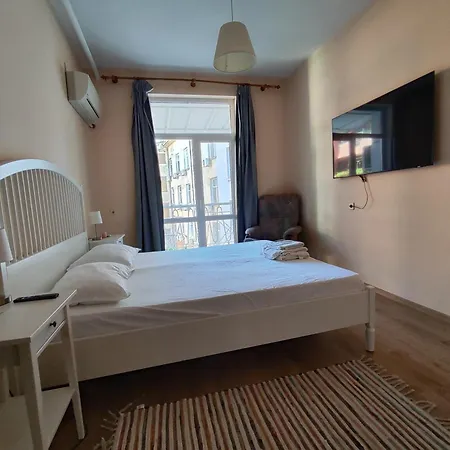 Podslon Vibes * 瓦爾納